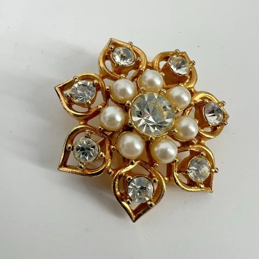 Vintage Sarah Coventry Brooch STARLIT Rhinestone Faux Pearl Gold Tone Costume